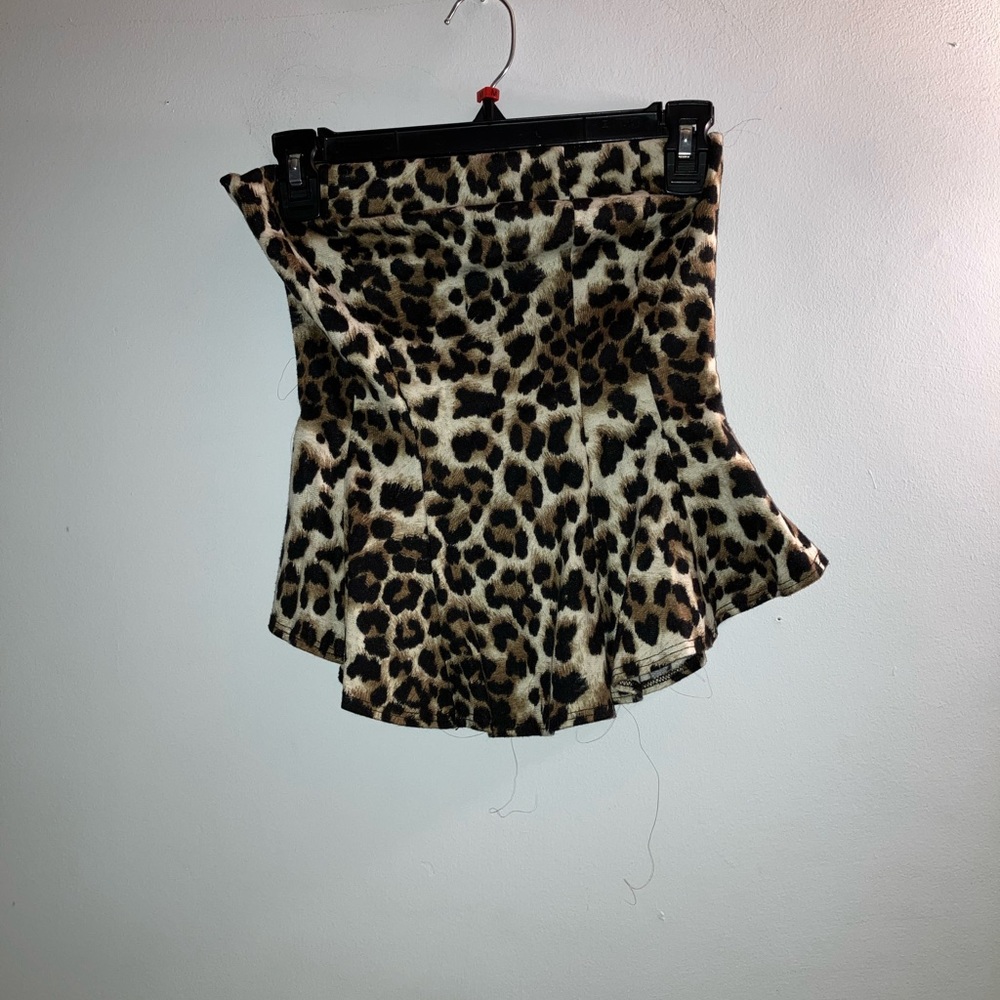 S | Animal Crop Top